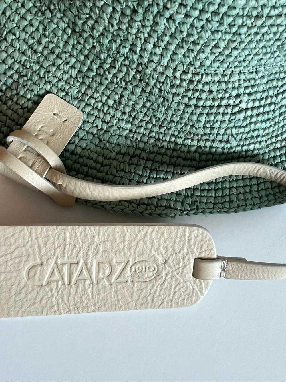 {Catarzi 1910} Brand New Cloche Bucket Hat in Rafia Crochet Verde